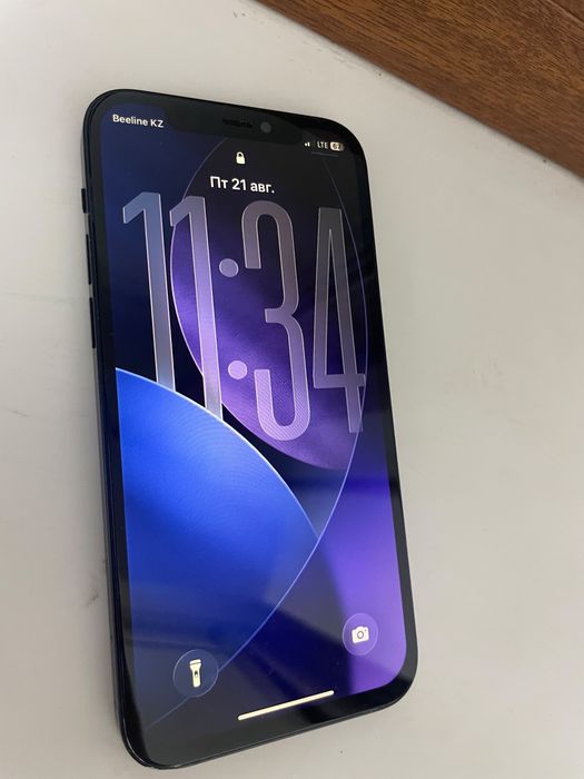 iPhone 12 отличное состояние