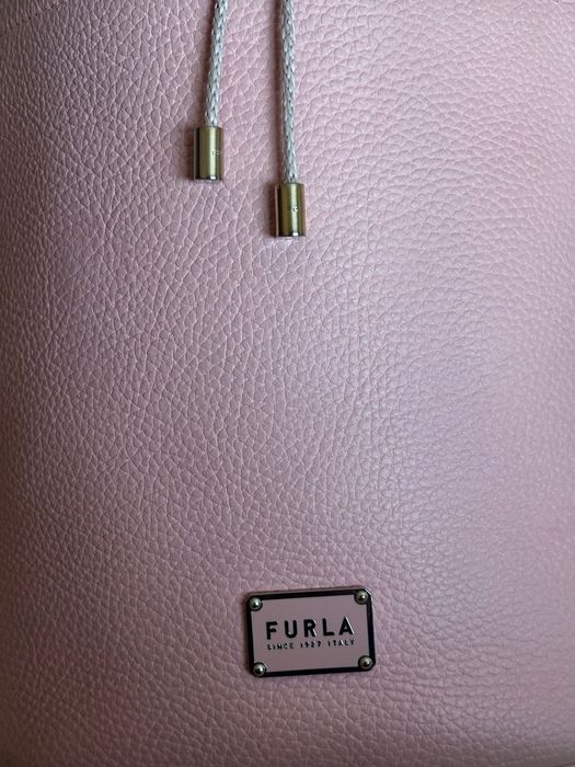 Чанта Furla естествена кожа