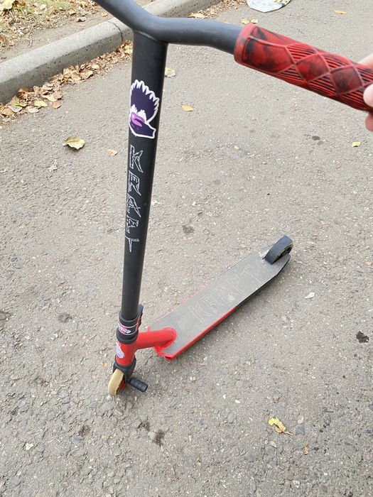 Трюковой самокат