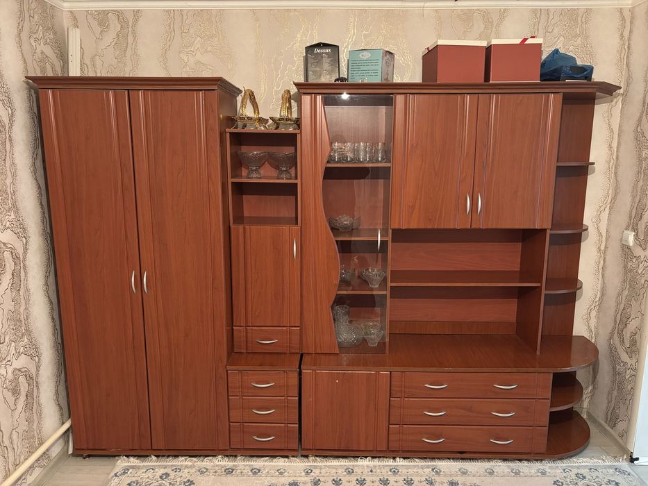 Гарнитур для зала стенка