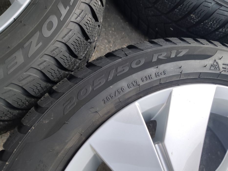 17" оригинални алуминиеви джанти за Vw Golf 8/7/6..