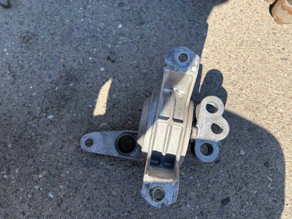 Tampon motor dreapta Opel Zafira B 90539246