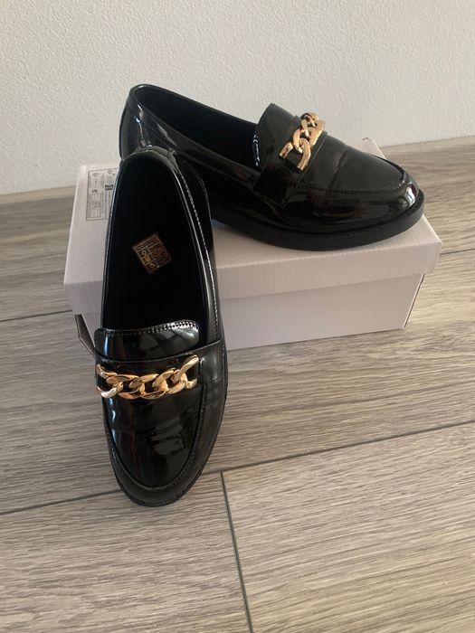 Pantofi de lac negru fete nr 37