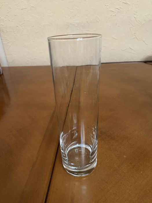 Срочно Продам Вазы для цветов