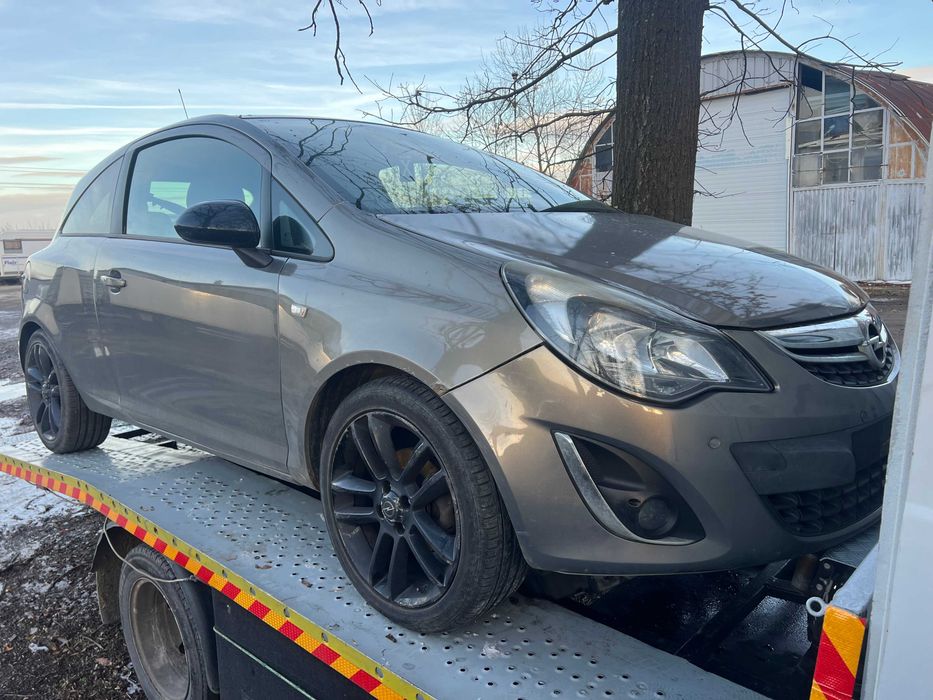 Opel Corsa D 1.3 CDTI face , Опел Корса Д ЦДТИ фейс На Части !!!