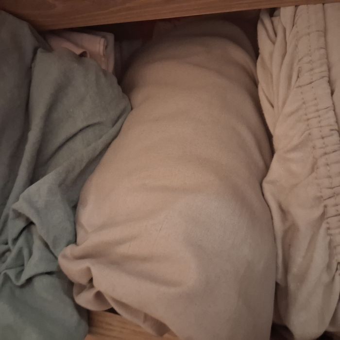 Юрган 180-120 и 5 плика за него. 4 чисто нови плика и 1 използва