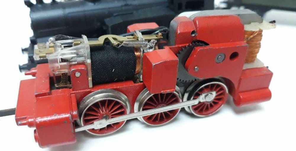 Locomotiva Electrica HO Marklin 3104 DB Era III BR 89 066 2 vagoane