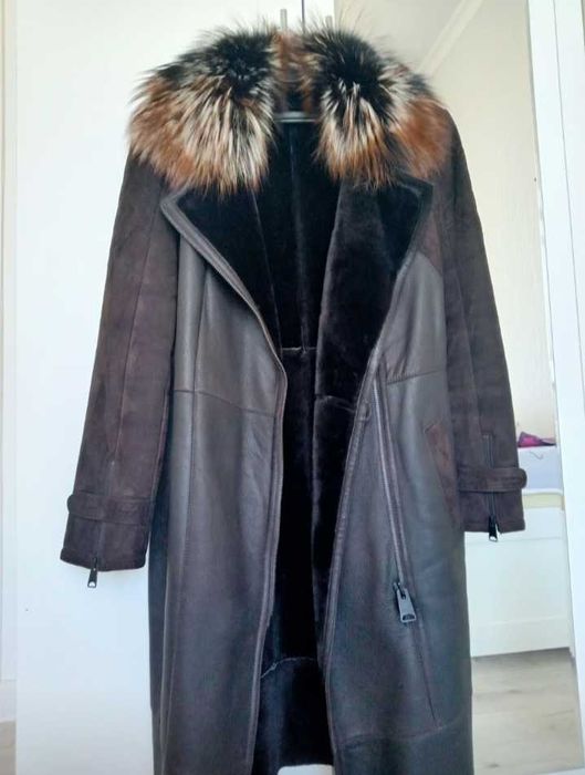 Продам женскую дубленку