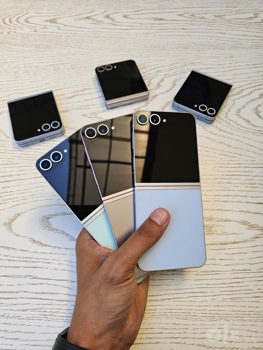 Samsung Galaxy Z Flip 6. Joyi 12/256 GB. IME o'tkan. Garantya bor