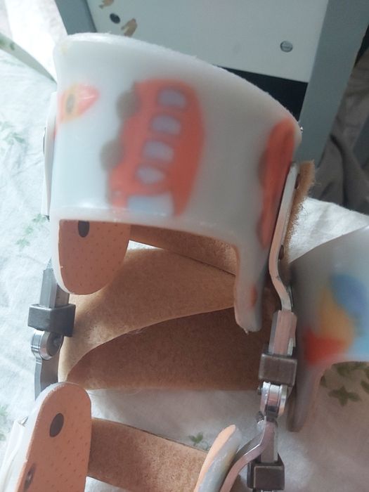 Orteze copii de noapte.