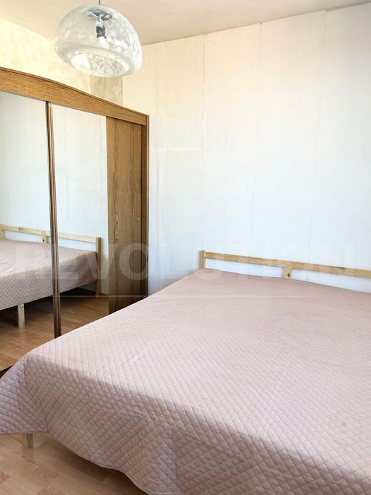 Тристаен апартамент в ж.к. Гео Милев