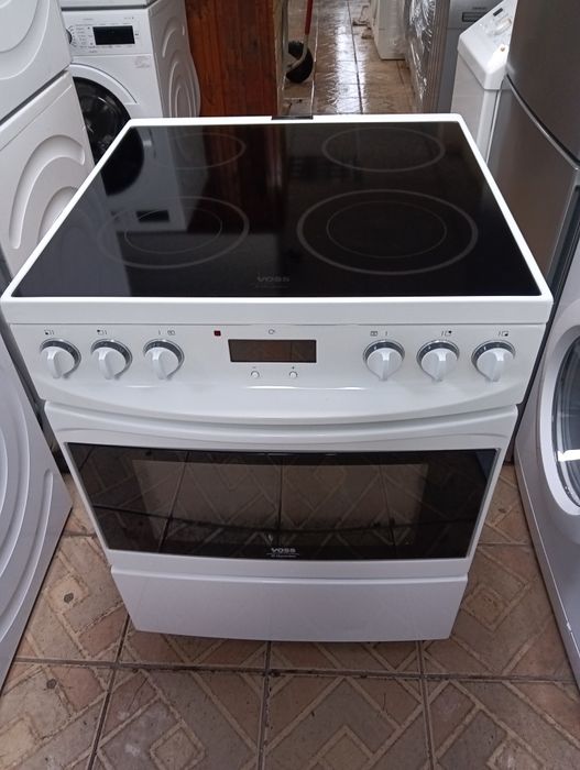 Уникална печка с керамичен плот Voss Electrolux с 2 години гаранция