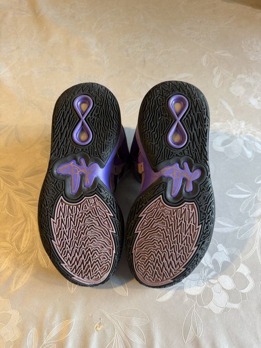 Kyrie Infinity