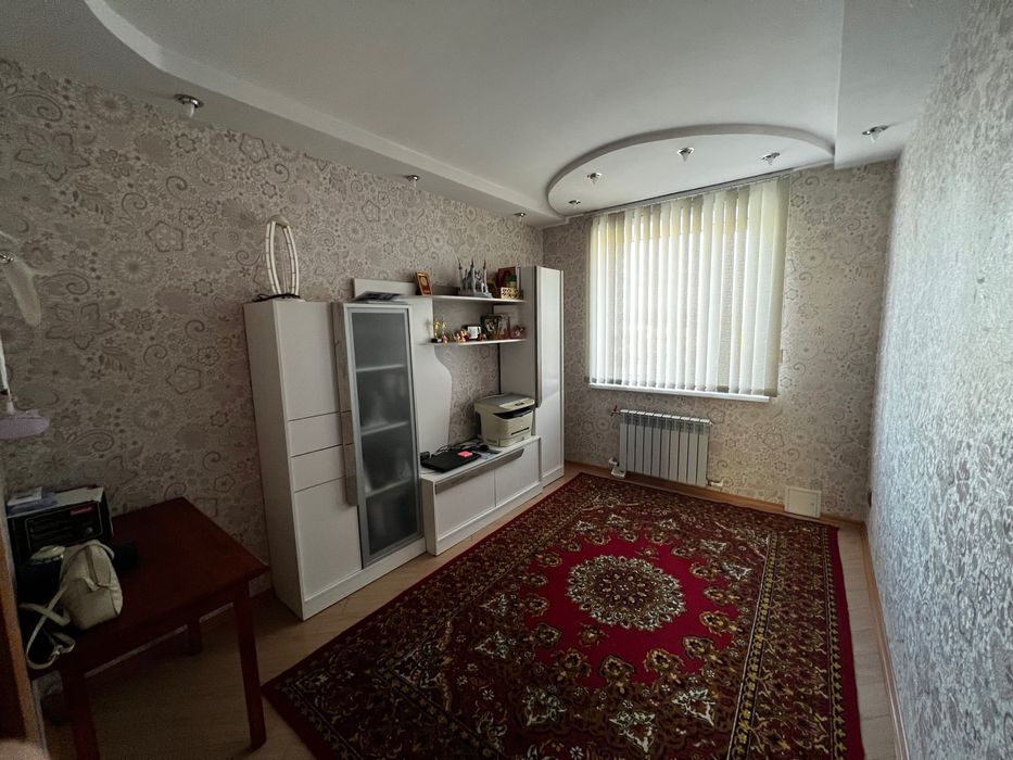 Продам пол коттеджа