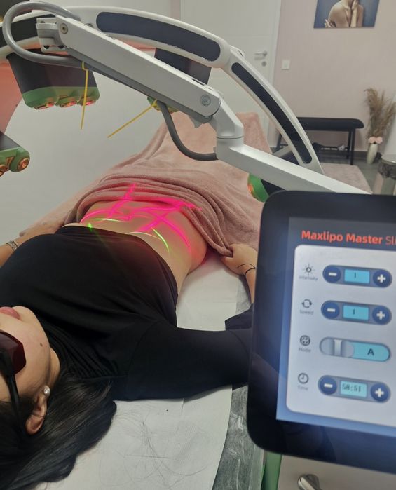 10D MAXLIPOLASER aparat remodelare si terapie corporală ca nou.