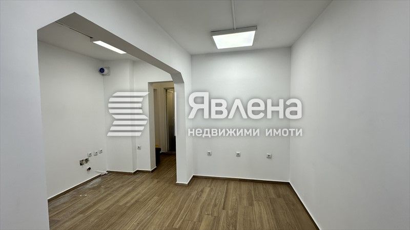 Дава се под наем Заведение в Варна, ВИНС - 24 кв.м за 1500 € - Снимка #3