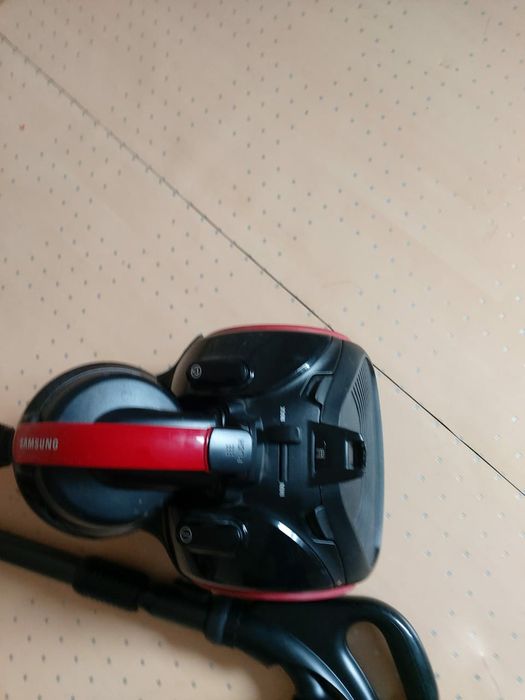 Пылесос Samsung 22000 тг