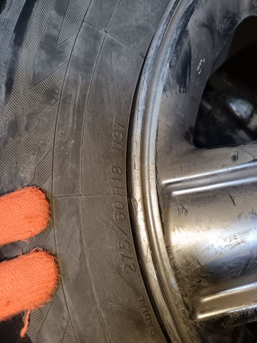 Резина Yokohama R18