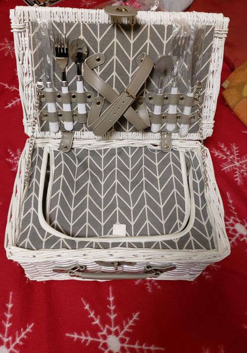 Кошница за пикник