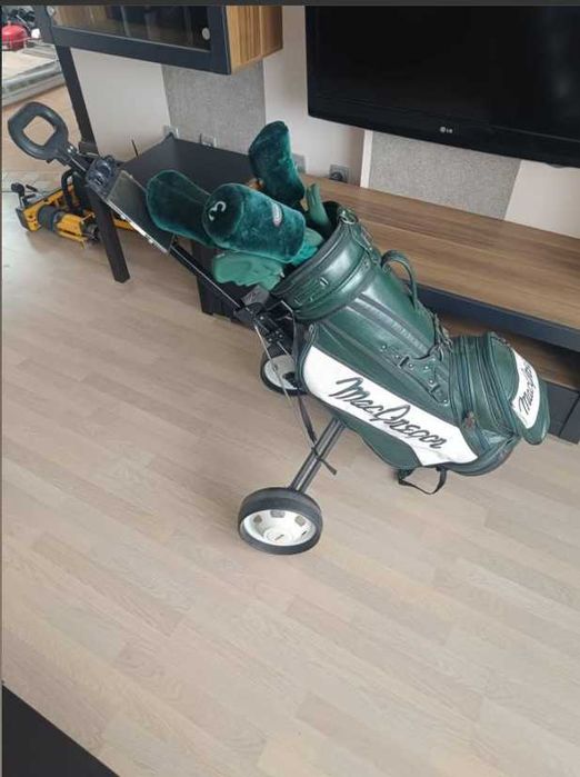 Complete Golf Set with Extras
