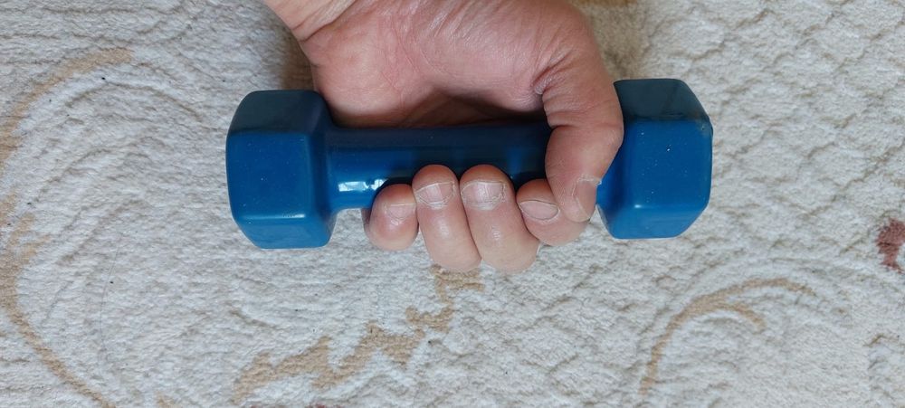 Два гантели за 1 500тг