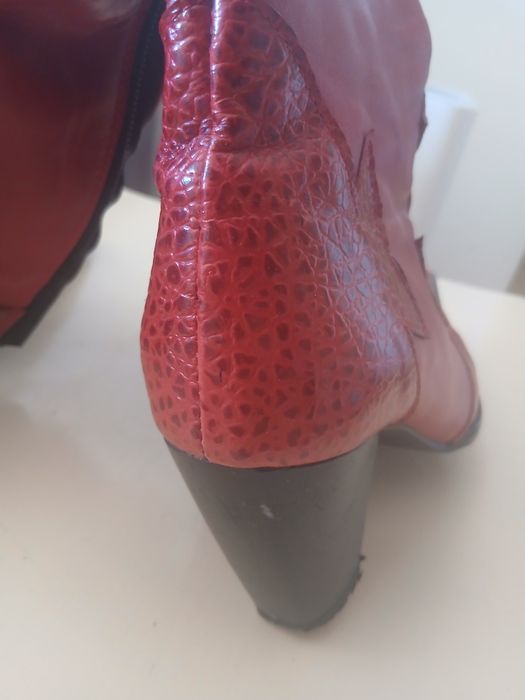 Cizme din piele naturală roșu bordo, bot ascuțit, toc 5 cm, 37