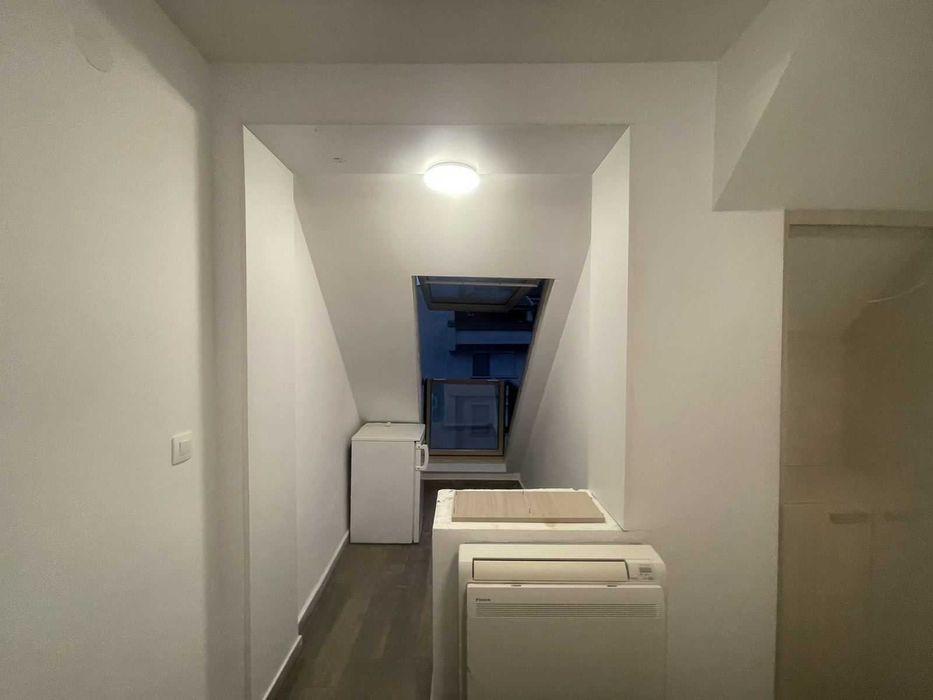 Дава се под наем Двустаен апартамент в Пловдив, Център - 55 кв.м за 280.5 € - Снимка #2