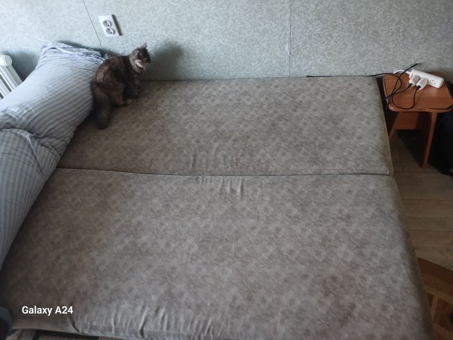 Продам Шкаф самовывоз