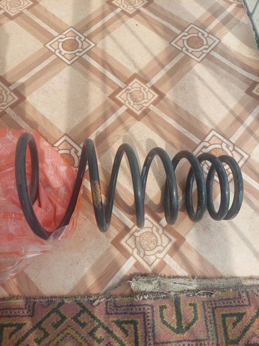 Продам пружины на камри 30