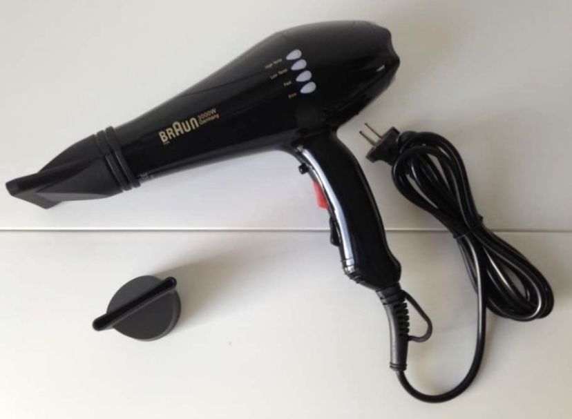 Фен профессиональный "Braun"