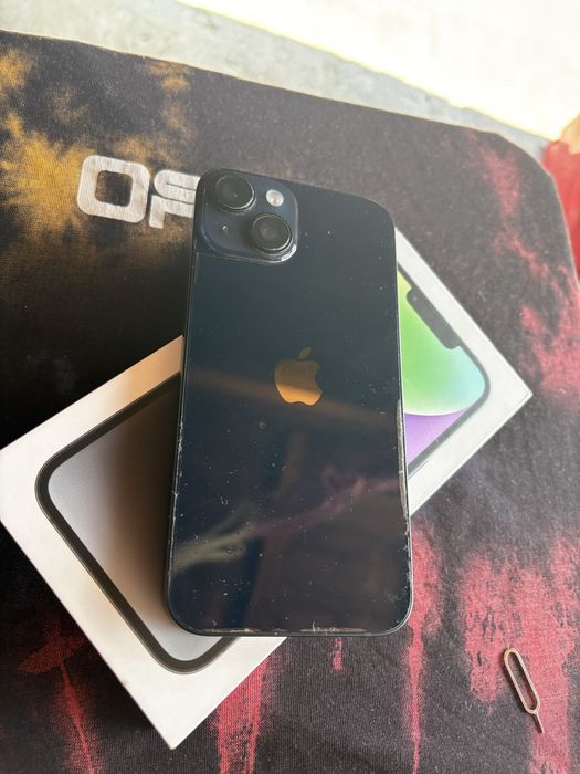 Vand iphone 14 ,128 gb