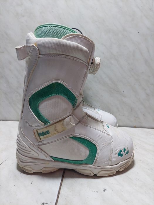 Boots buti placa snowboard  Thirtytwo mărimea 37,5