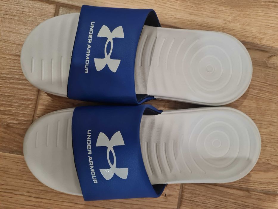 Детски спортни обувки