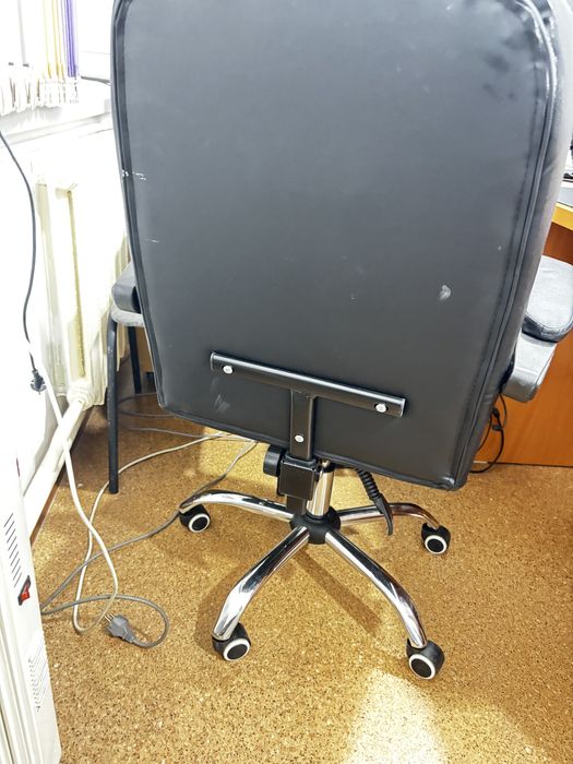 Продается кресло для офиса