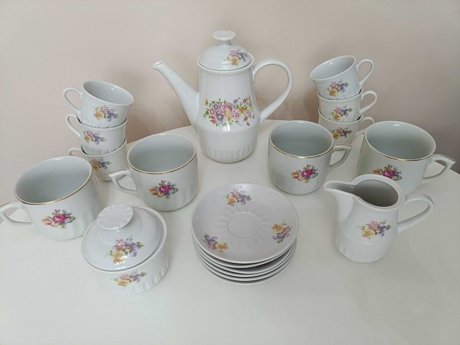 Set porțelan complet