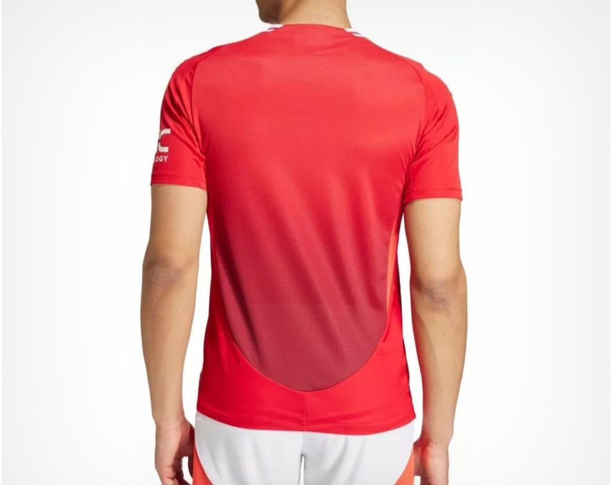 Оригинална тениска Manchester United /Манчестър Юнайтед