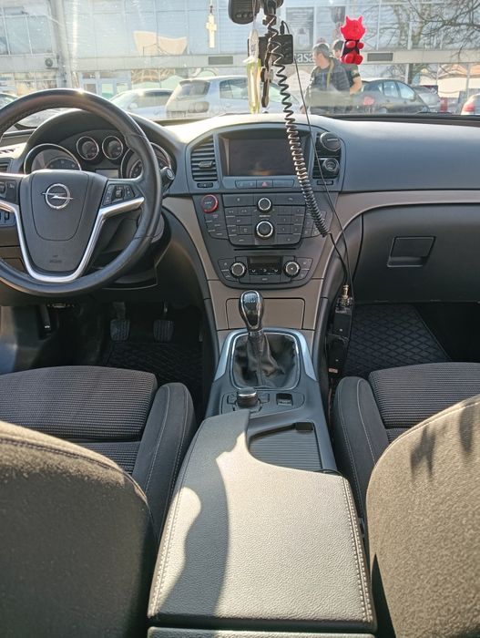 Vand Opel Insignia an fabricație 2010