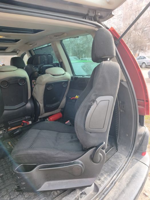 Продавам седалки за Peugeot 307