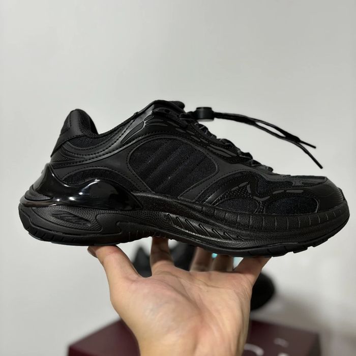 Gucci Run Sneaker - Dark Grey