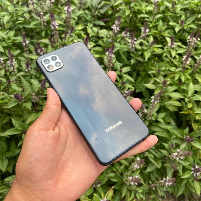 Samsung Galaxy S22 5G sotiladi