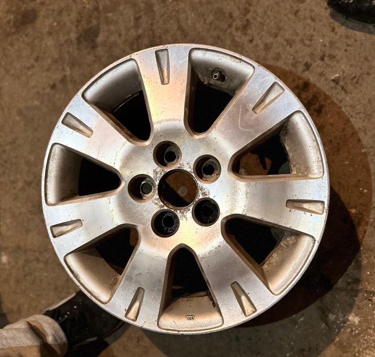 Альфард запасной диск