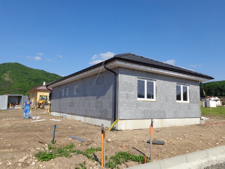 Facem case modulare de locuit