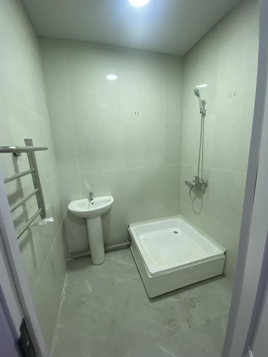 Sergeli Sokin makon 2 xona 3 etaj 60 kv ipotekaga