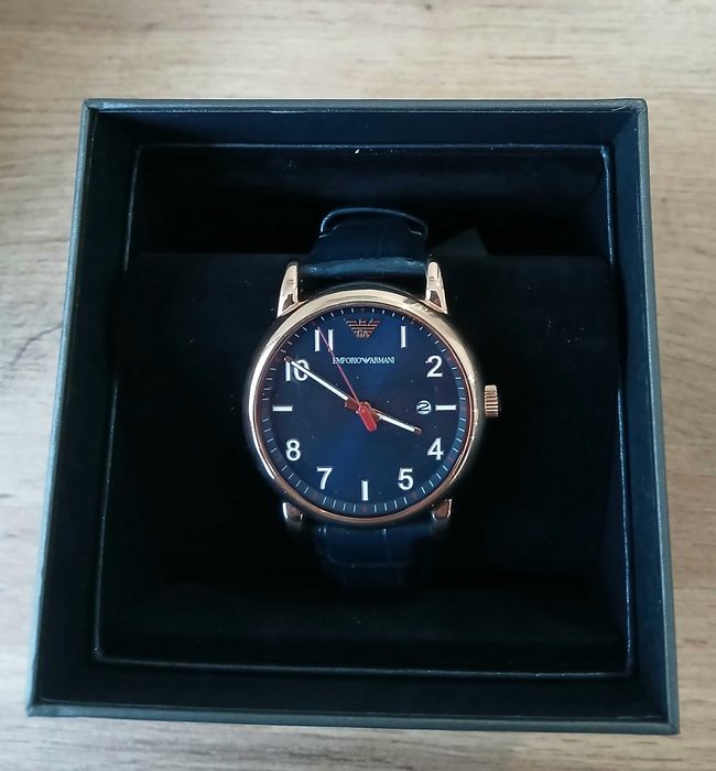 Часовник Emporio Armani