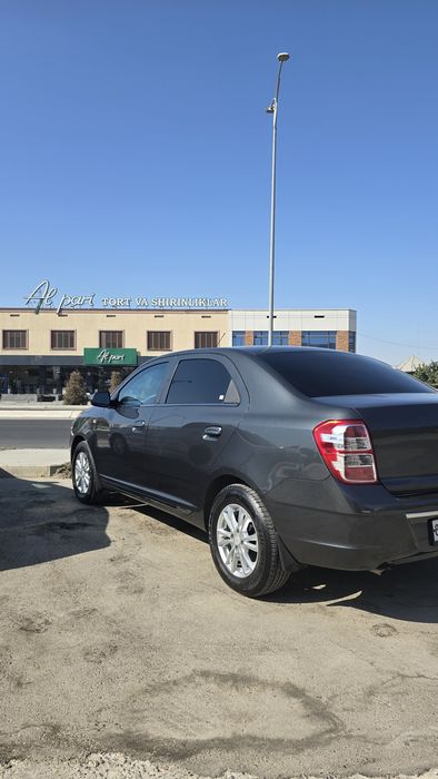 Кобальт ат сотилади