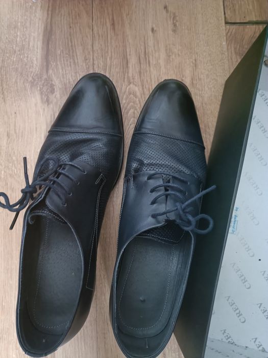 Vand costum bărbați ,albastru închis ,e compleu întreg