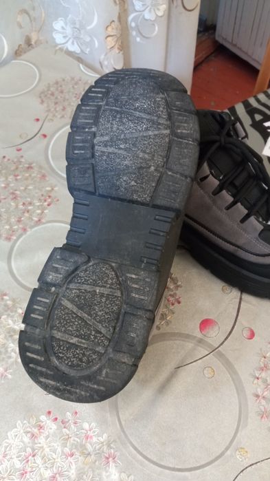 Мужские ботинки б/у