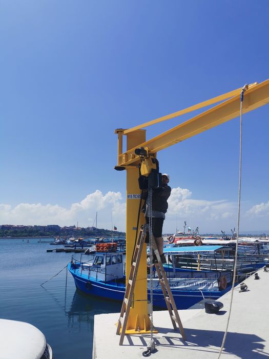 Ел.мотор телфер 5т кг2412.кг3317.1т.Кг1608.Кг 2011 3т.Кг 2412