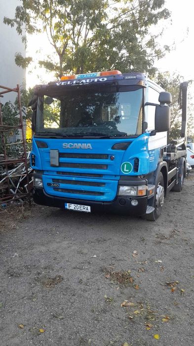 Ofer transport container moloz, gunoi, deseuri si pamant.