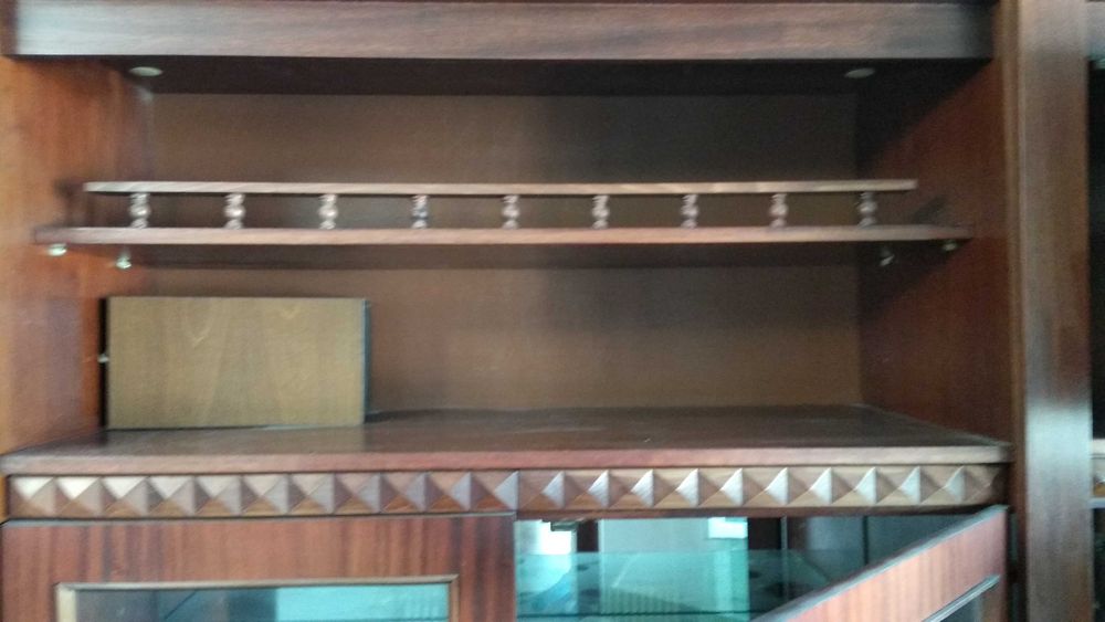 Гарнитур "Стенка" пятисекционная.